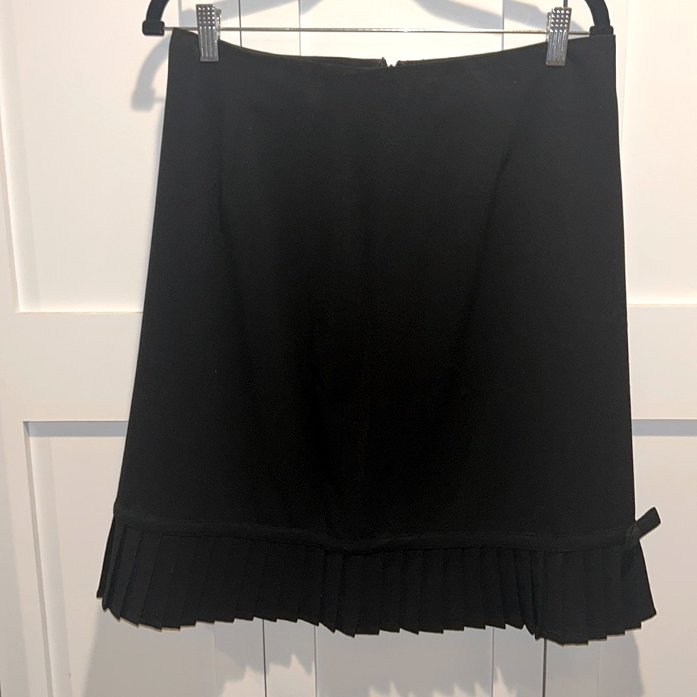 Larry Levine Black skirt sz 12
